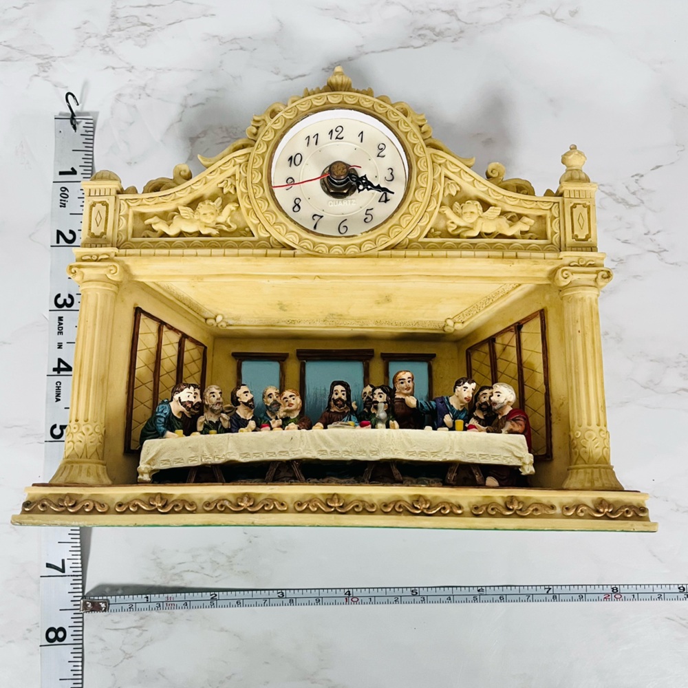 Vintage Style Last Supper Desk Clock - Picture 10 of 12